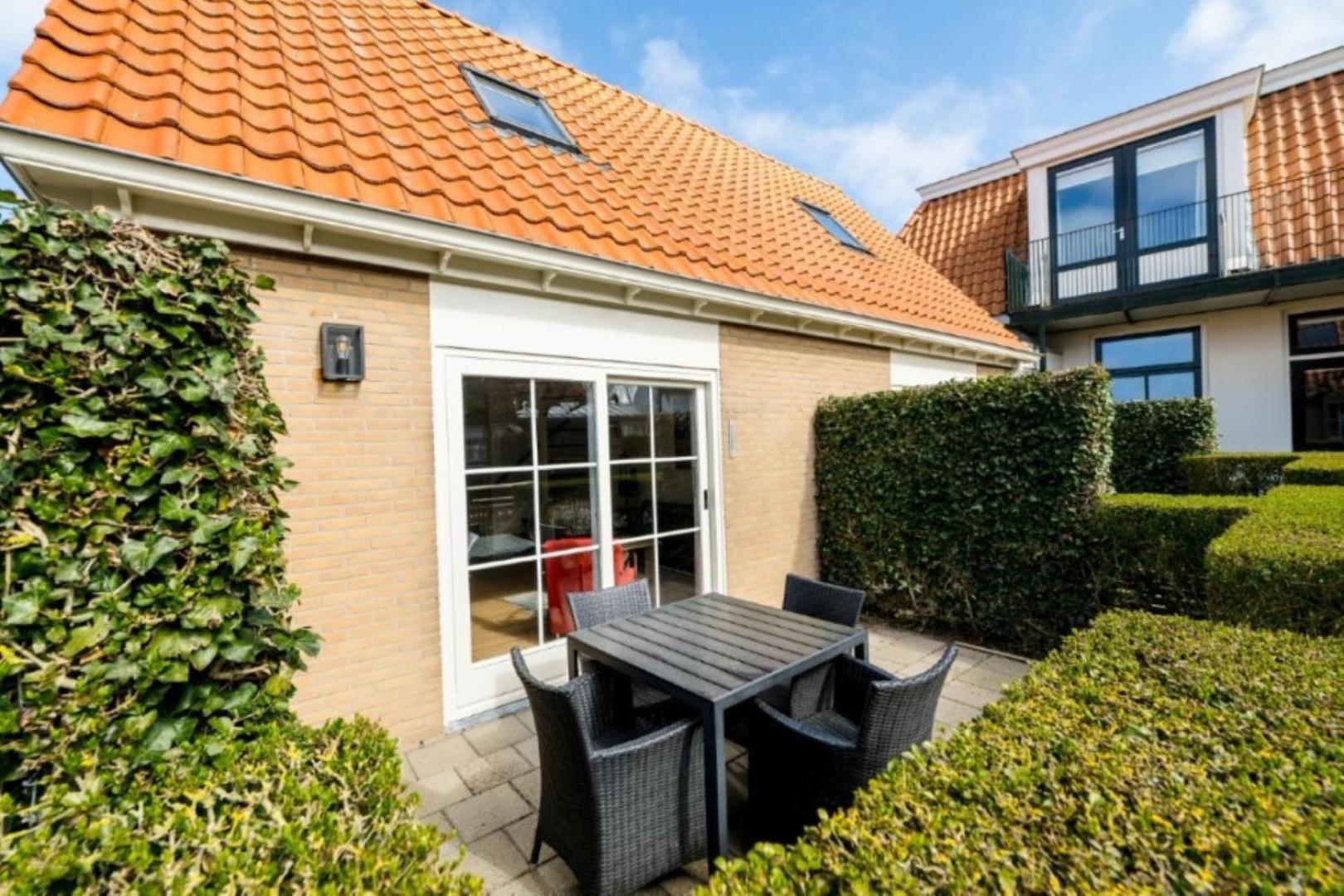 Friese Antillen Hollum  Exterior photo